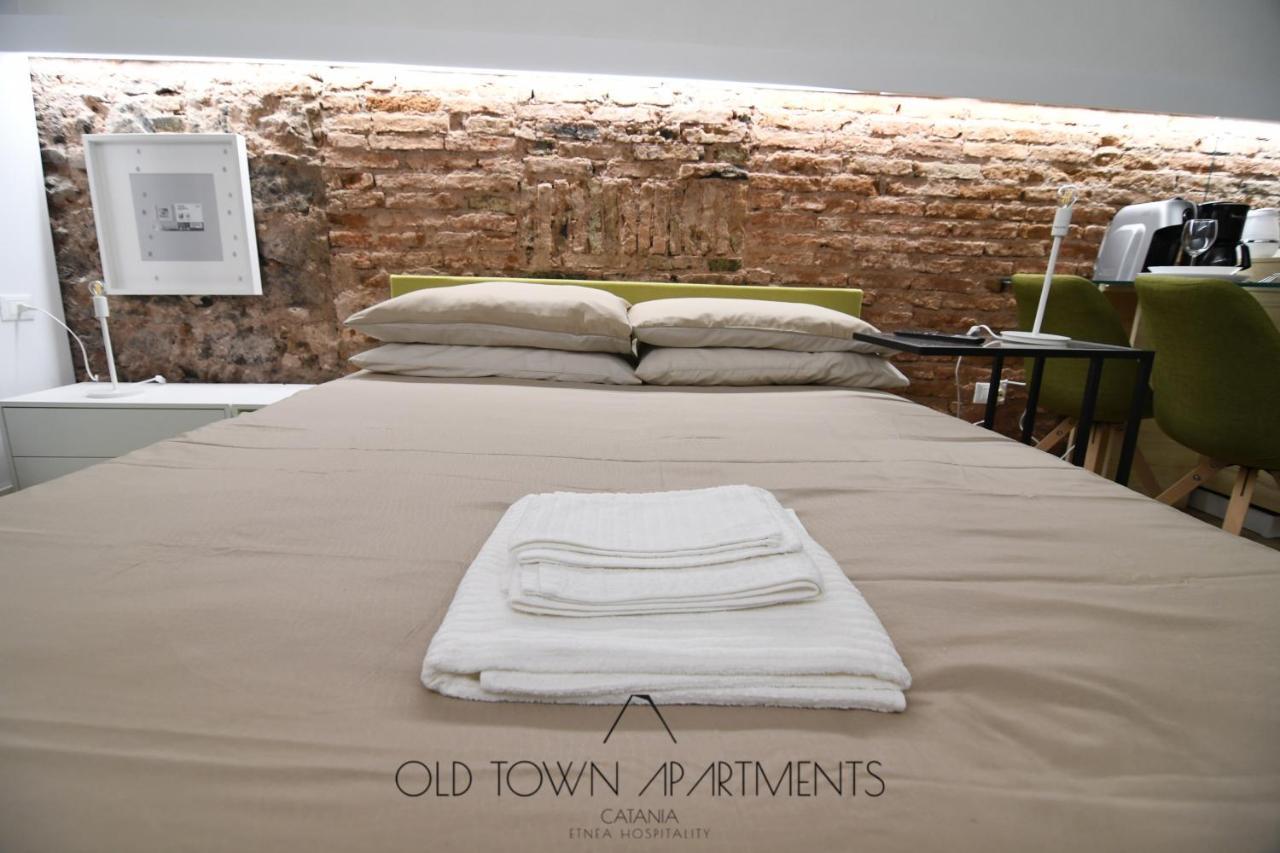 Old Town Apartments CTA Exterior foto
